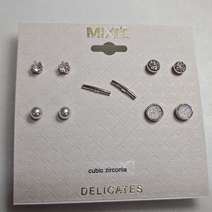 Mixit Elegant Earring Set